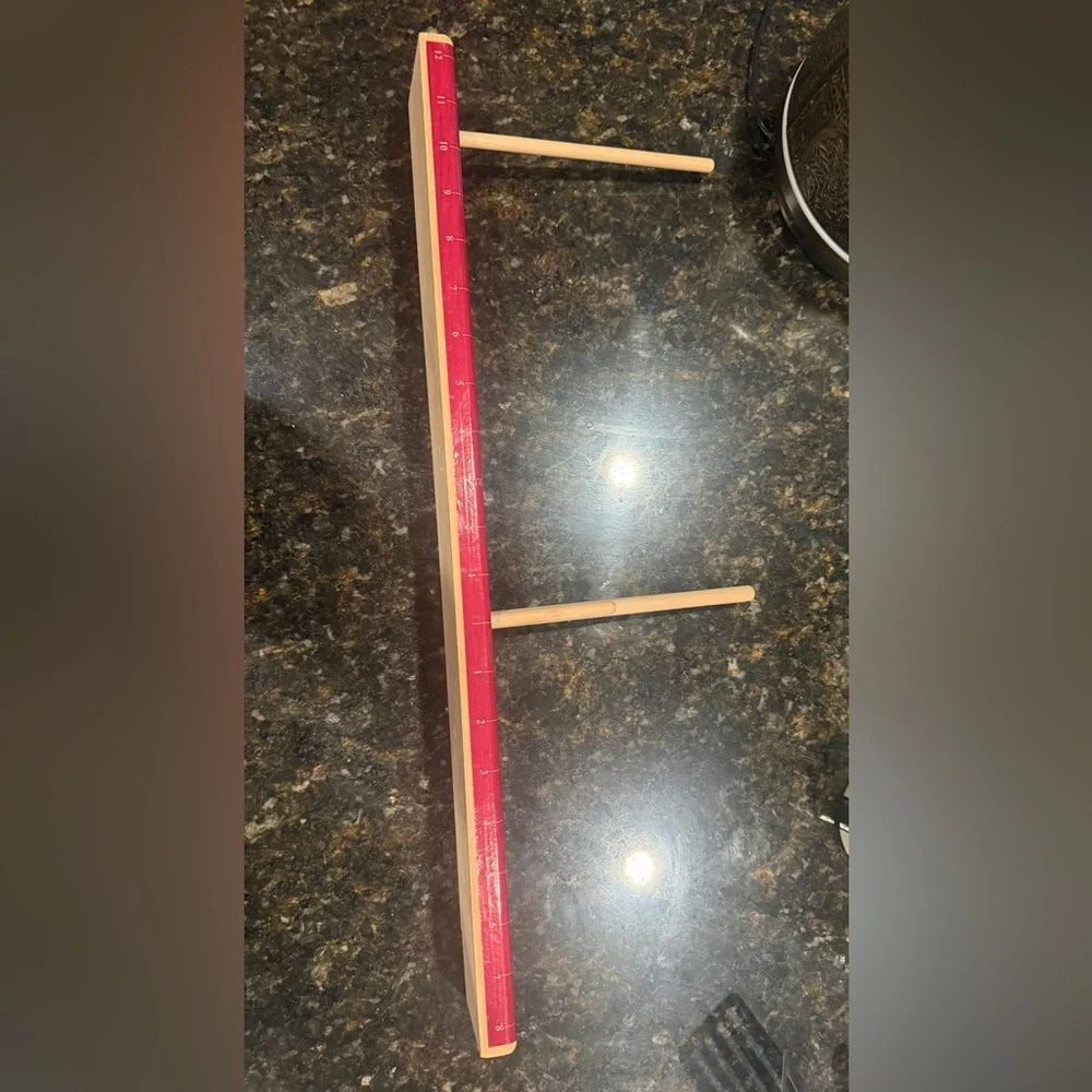 Deluxe Wooden E.Z bow maker - Red and Tan